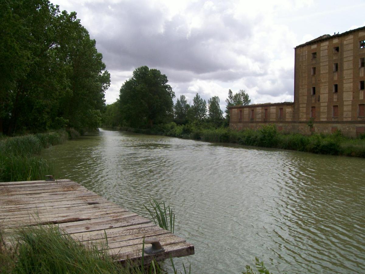 Quinta Del Canal Pensionat Tamariz de Campos Exteriör bild